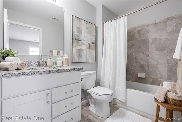 224 Sean Street, Brighton, MI 48116