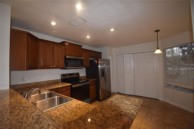 2620 LANCASTER COURT, Apopka, FL 32703