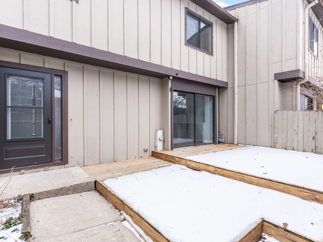 1167 Florimond Drive, Elgin, IL 60123