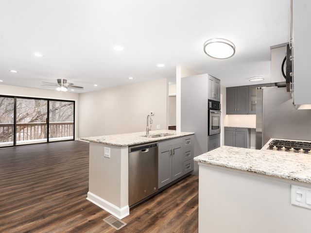 1167 Florimond Drive, Elgin, IL 60123