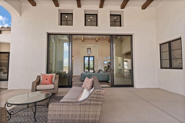 8601 Beverly Hills Avenue NE, Albuquerque, NM 87122