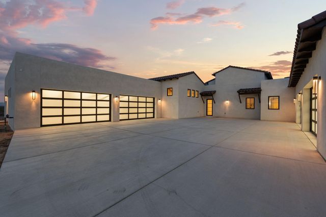 8601 Beverly Hills Avenue NE, Albuquerque, NM 87122