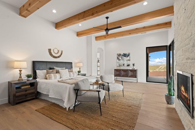 8601 Beverly Hills Avenue NE, Albuquerque, NM 87122