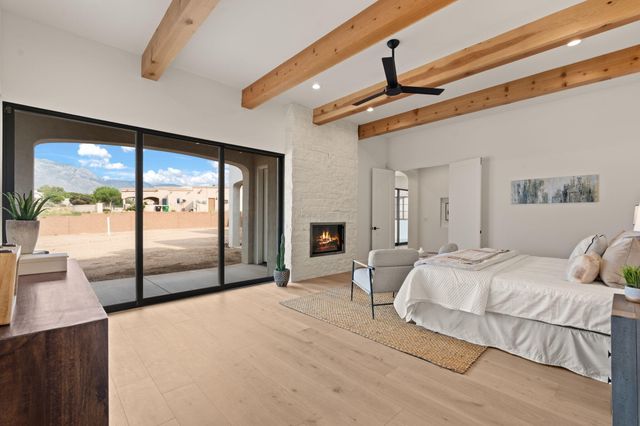 8601 Beverly Hills Avenue NE, Albuquerque, NM 87122