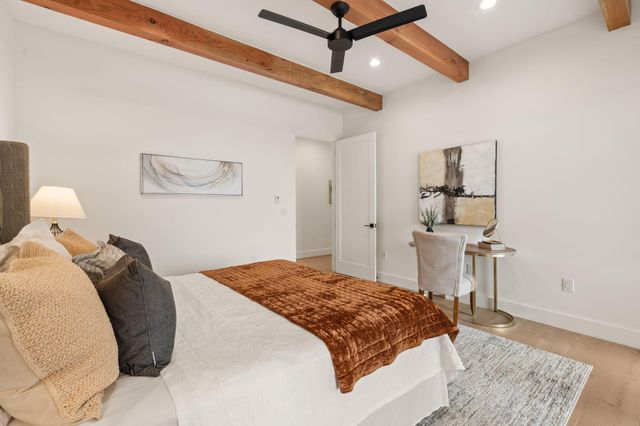 8601 Beverly Hills Avenue NE, Albuquerque, NM 87122