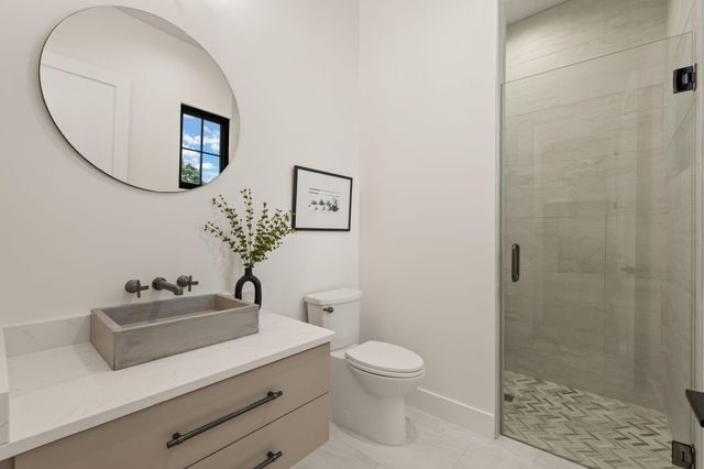 8601 Beverly Hills Avenue NE, Albuquerque, NM 87122