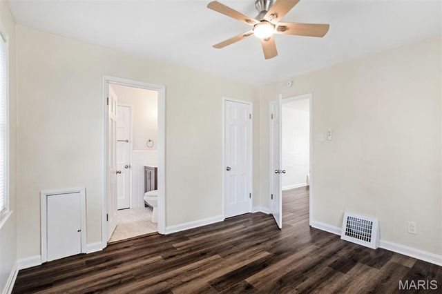 5336 Kirkland Drive, Normandy, MO 63121