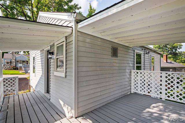 5336 Kirkland Drive, Normandy, MO 63121