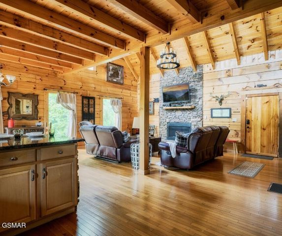 1229 Secona Way, Sevierville, TN 37876