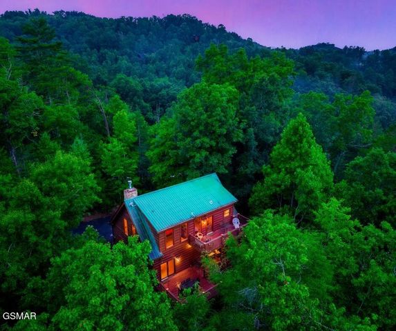 1229 Secona Way, Sevierville, TN 37876