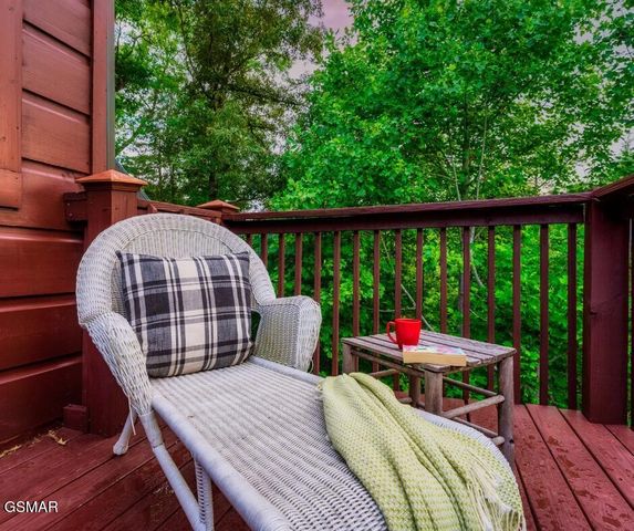 1229 Secona Way, Sevierville, TN 37876