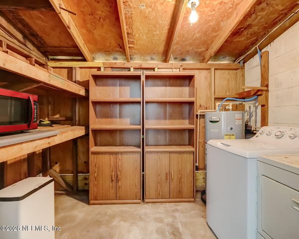2554 RED ROBIN Drive E, Jacksonville, FL 32210