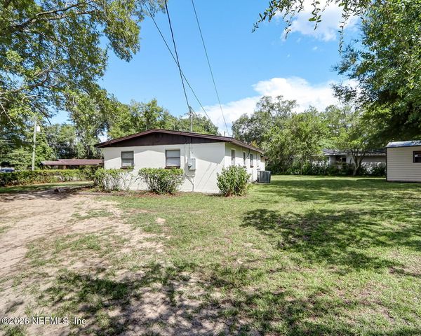 2554 RED ROBIN Drive E, Jacksonville, FL 32210