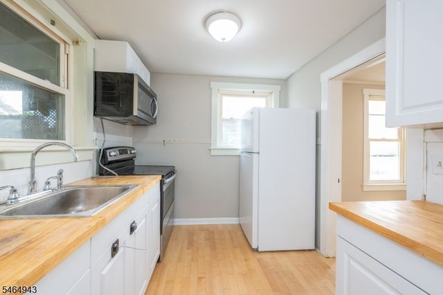 150 Main St, Franklin Boro, NJ 07416