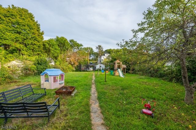 150 Main St, Franklin Boro, NJ 07416