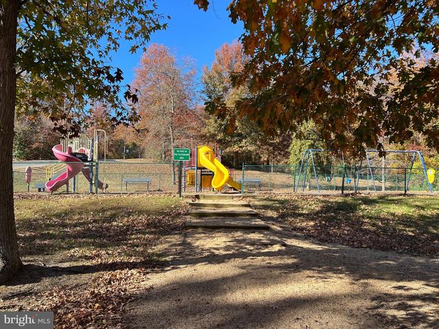 38 MATTAWOMAN CT, Indian Head, MD 20640