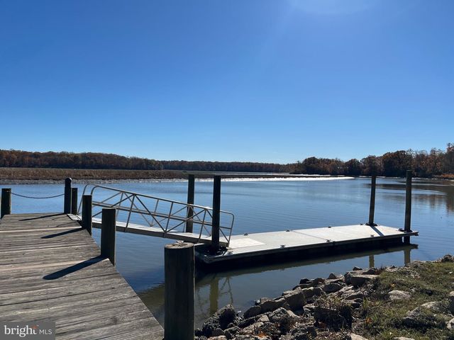 38 MATTAWOMAN CT, Indian Head, MD 20640