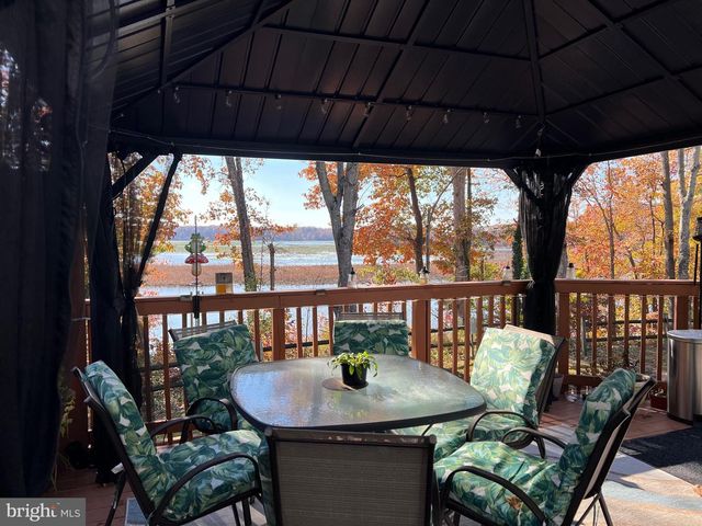 38 MATTAWOMAN CT, Indian Head, MD 20640