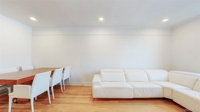 64-11 99th Street 318, Rego Park, NY 11374