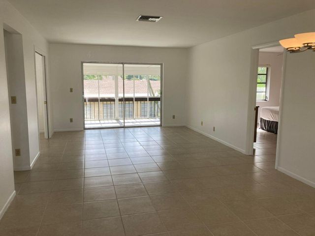 13777 Via Aurora B, Delray Beach, FL 33484