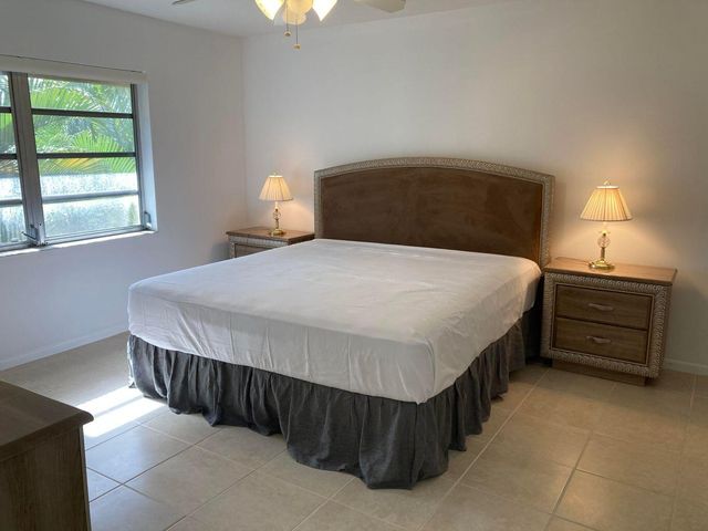 13777 Via Aurora B, Delray Beach, FL 33484