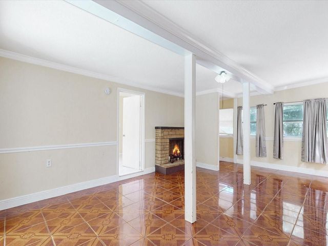 2017 MILLER BOULEVARD, Fruitland Park, FL 34731