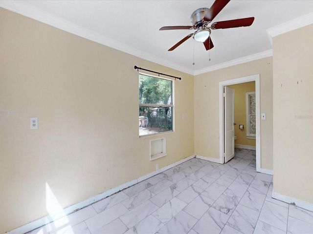 2017 MILLER BOULEVARD, Fruitland Park, FL 34731