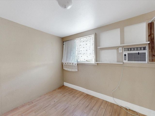 2017 MILLER BOULEVARD, Fruitland Park, FL 34731