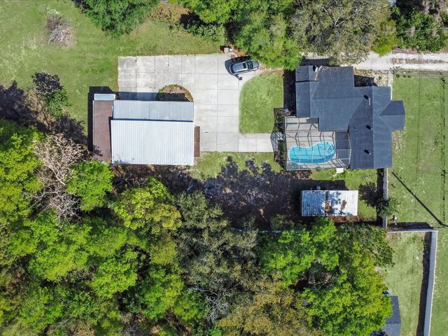 2017 MILLER BOULEVARD, Fruitland Park, FL 34731