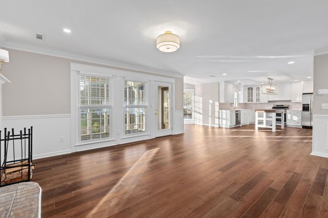 45 Oatly Circle, Charleston, SC 29414