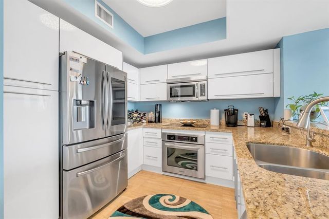 2641 N Flamingo Rd 1105N, Sunrise, FL 33323