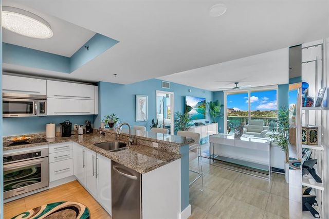 2641 N Flamingo Rd 1105N, Sunrise, FL 33323