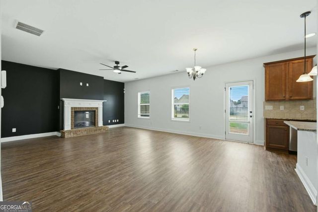 1995 Bridgewater Pass, Hampton, GA 30228