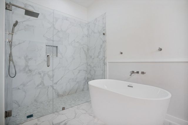 315 Lois Street, Roanoke, TX 76262