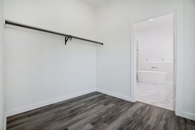 315 Lois Street, Roanoke, TX 76262