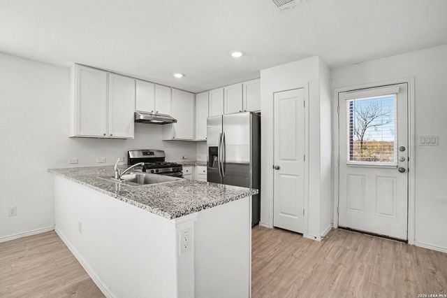 14083 Wool, San Antonio, TX 78252