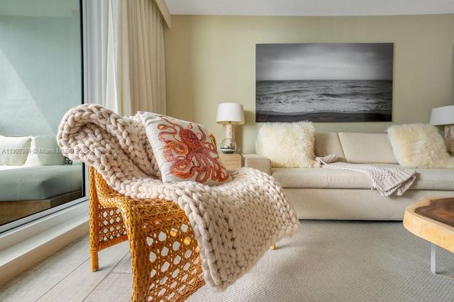 102 24th St 1204, Miami Beach, FL 33139