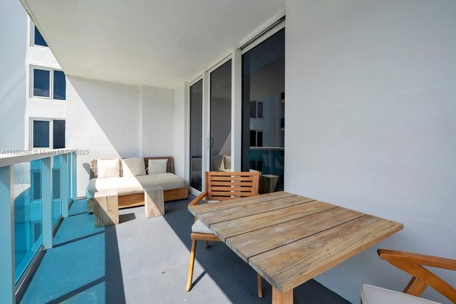 102 24th St 1204, Miami Beach, FL 33139