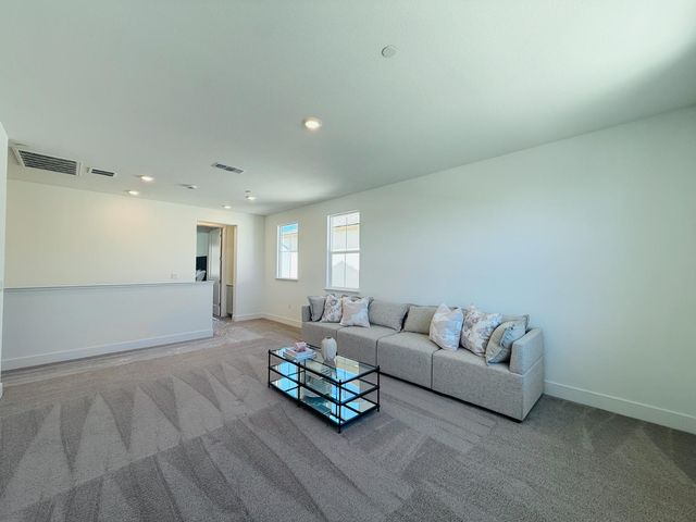 10116 Keynote St, Roseville, CA 95747