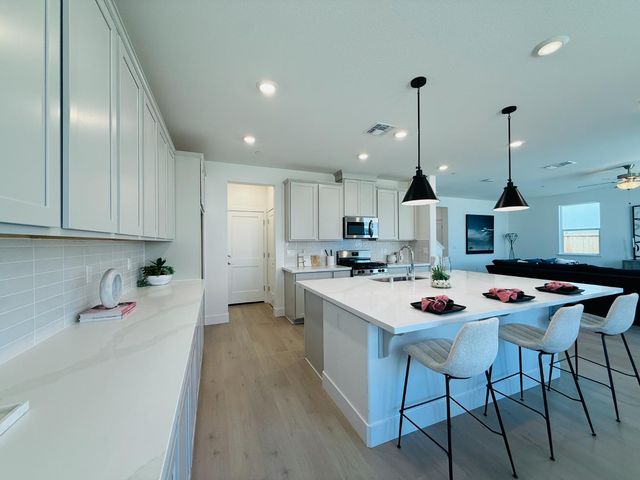 10116 Keynote St, Roseville, CA 95747