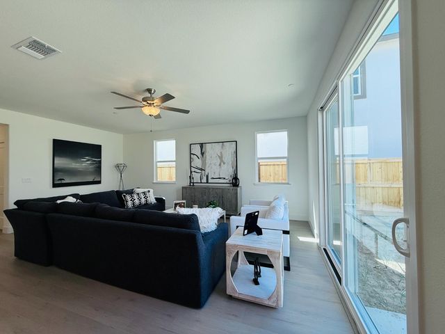 10116 Keynote St, Roseville, CA 95747