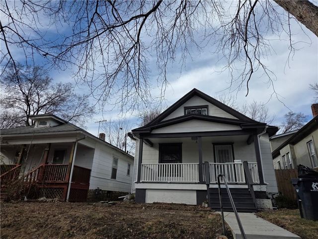 1908 Kensington Avenue, Kansas City, MO 64127