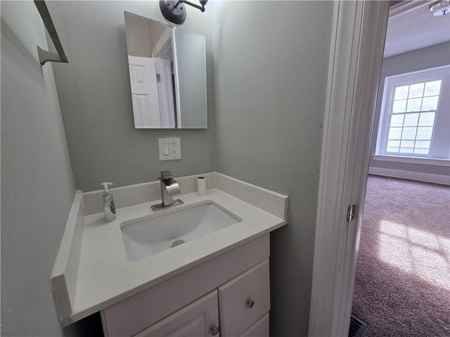 1908 Kensington Avenue, Kansas City, MO 64127