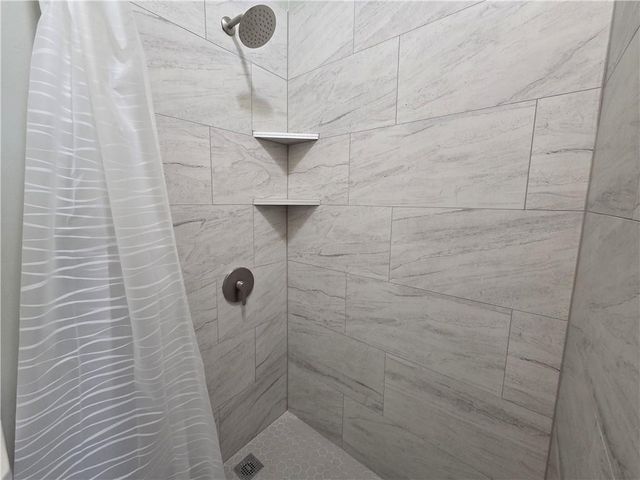 1908 Kensington Avenue, Kansas City, MO 64127