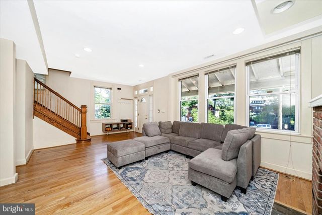 3034 SOUTH DAKOTA AVE NE, Washington, DC 20018