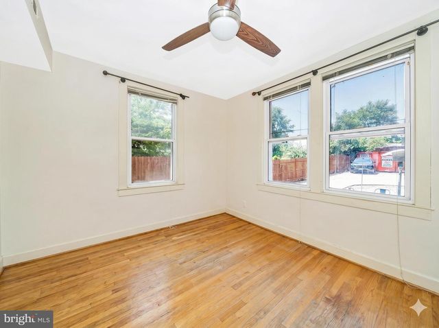 3034 SOUTH DAKOTA AVE NE, Washington, DC 20018