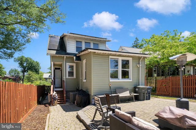 3034 SOUTH DAKOTA AVE NE, Washington, DC 20018