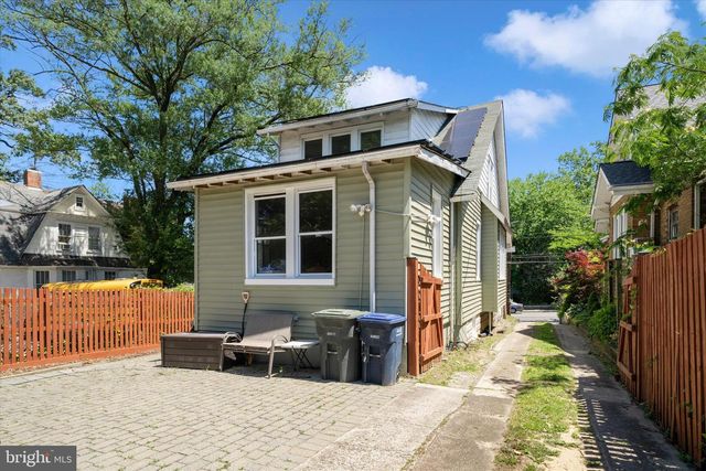 3034 SOUTH DAKOTA AVE NE, Washington, DC 20018