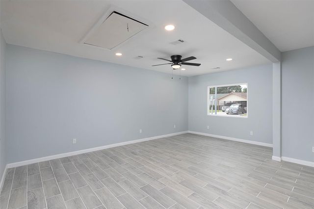 3205 Stallings Drive, Houston, TX 77088