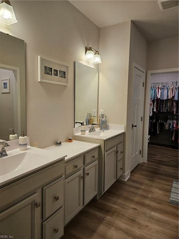 23082 Retreat LN, Carrollton, VA 23314